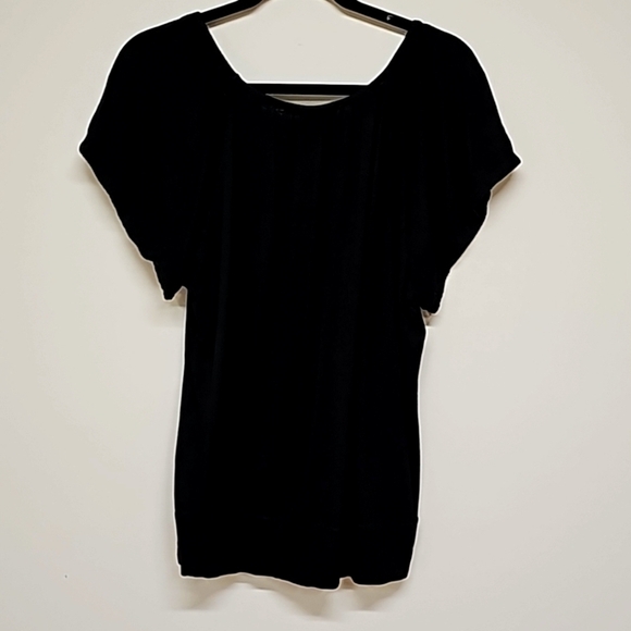 Kenneth Cole Reaction butterfly sleeve top, scoop pleat neck and banded waist - Picture 4 of 8